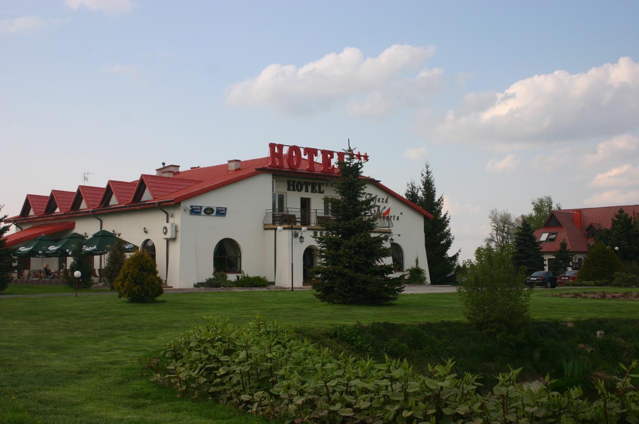 Zajazd "Marta" Hotel Krasnik Exterior photo