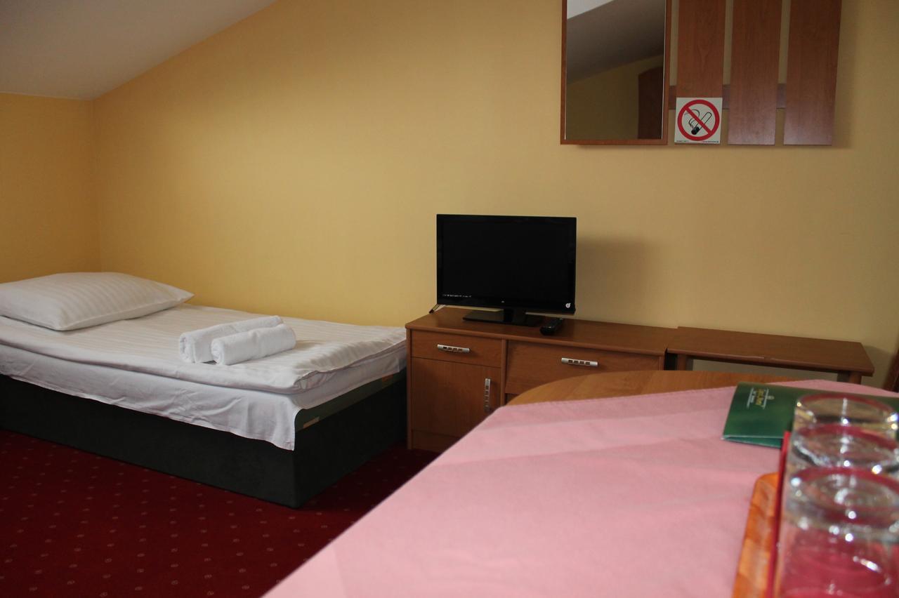 Zajazd "Marta" Hotel Krasnik Room photo